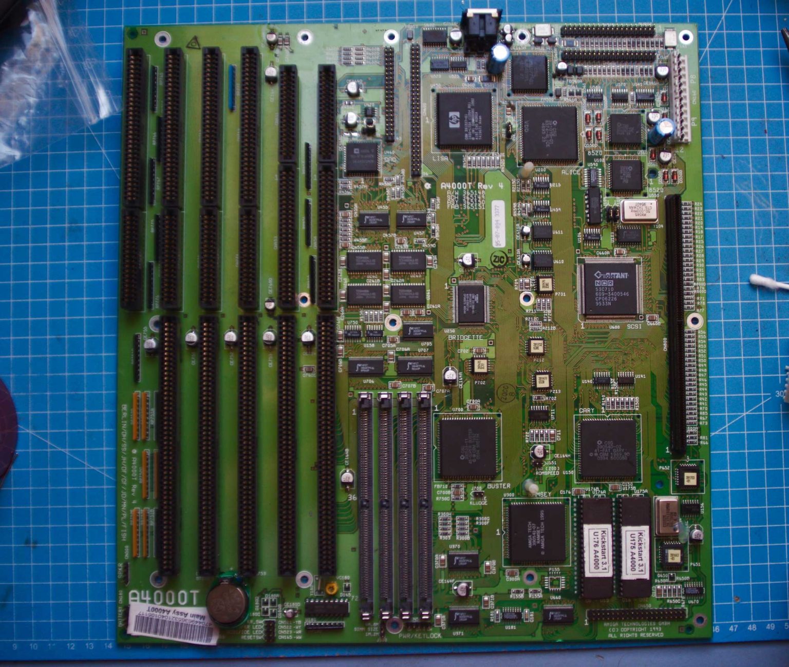 amiga i/o backplates für neues lisa amiga 2000TX + 4000TX